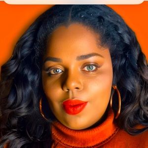 Meet your Posher, Jen